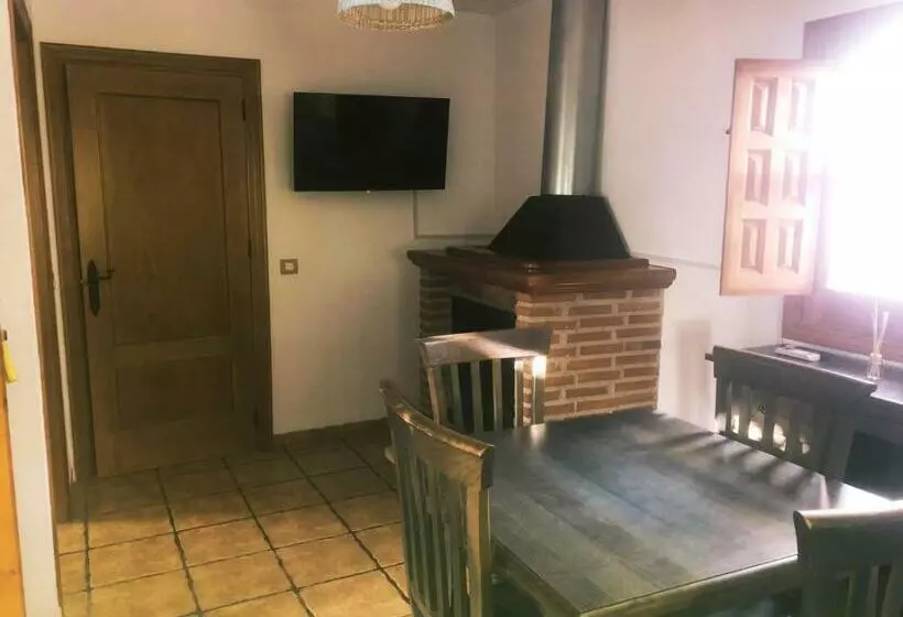 Las Escuelas Del Ayer Vivienda Turística De Alojamiento Rural