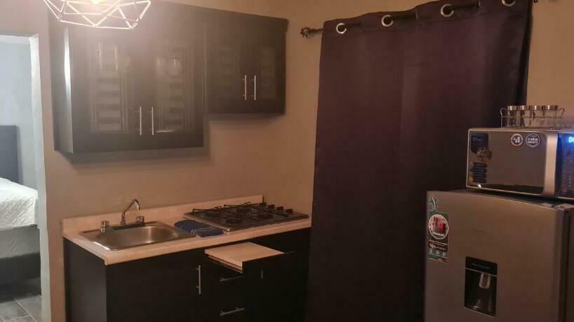 Very Secured And Private Appartment 5 Minutes From The Beach