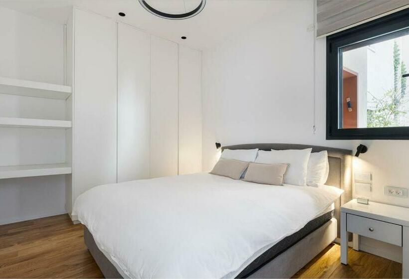 2 Bedrooms Prime Location In Yafo Fully Equipped New Apartment In Jaffa