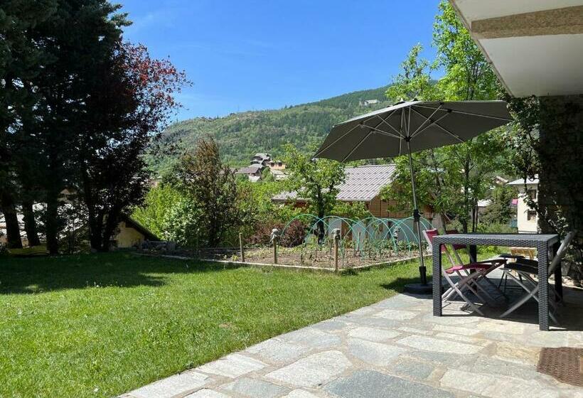 Appartement Rez De Jardin, 2 Chambres/ 4 Personnes, Garage