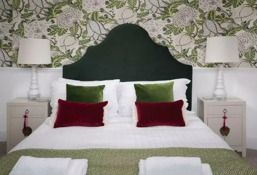 One Sandringham   Boutique Seaside Home In Ilfracombe