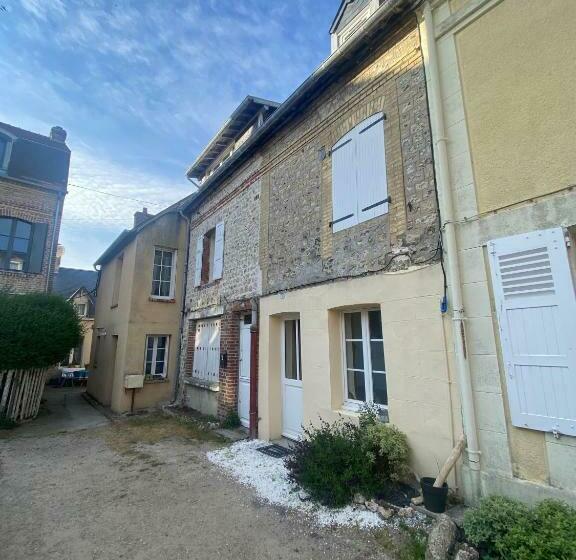 Charmante Maison Au Coeur De Villerville