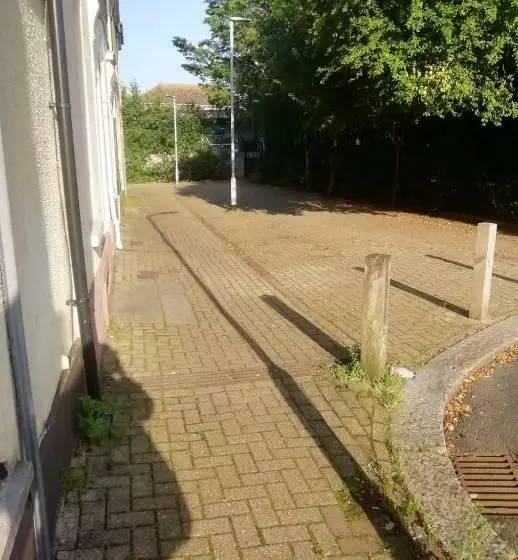 City Centre Apartment With South Facing Patio, 10 Minutes Walk To The Harbour