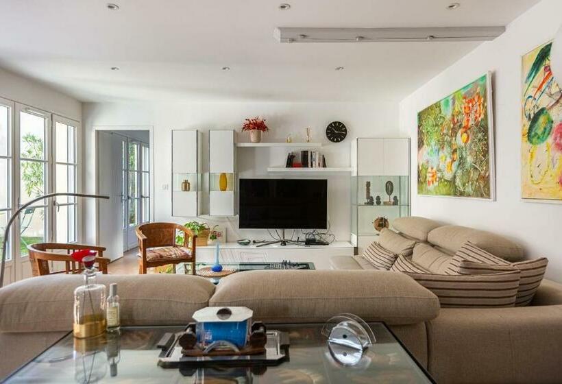 Guestready Quiet Apt In The Heart Of Chartrons