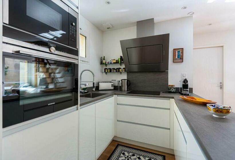 Guestready Quiet Apt In The Heart Of Chartrons