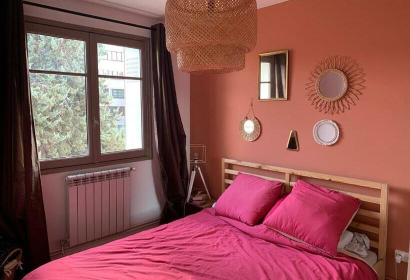 Joli Appartement Près Du Métro