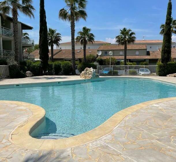 Pavillon à 400m De La Plage Avec Piscine