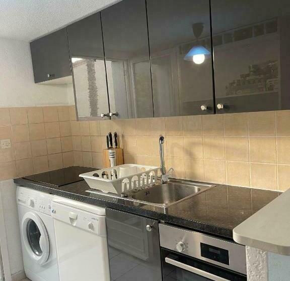 Pavillon à 400m De La Plage Avec Piscine