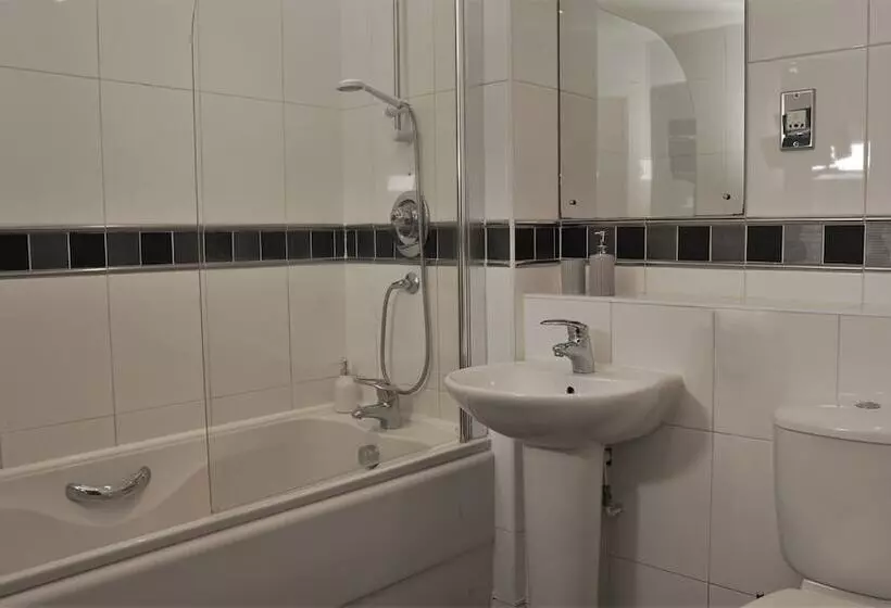 Albion Street Apartments