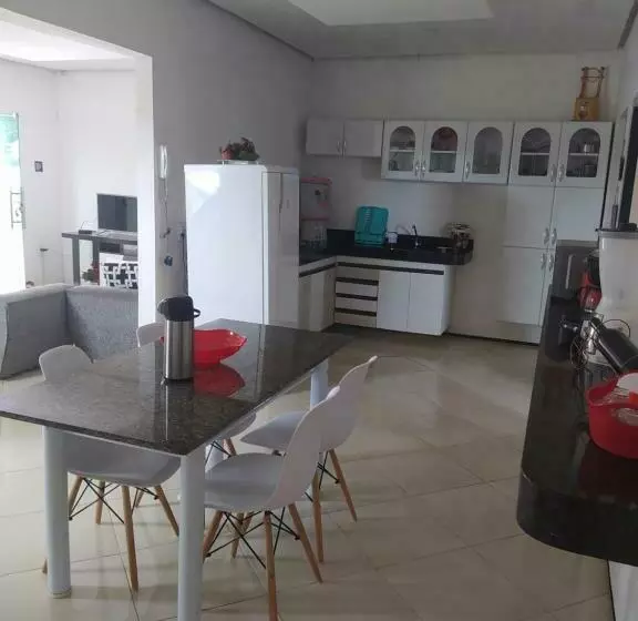 Apartamento Agradável De ótima Localizacao