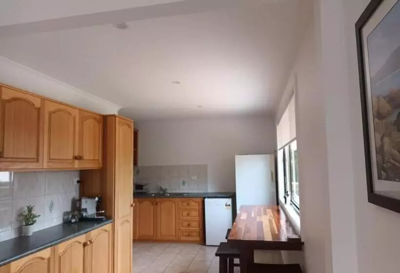 Lillybell Beach Retreat Binalong Bay