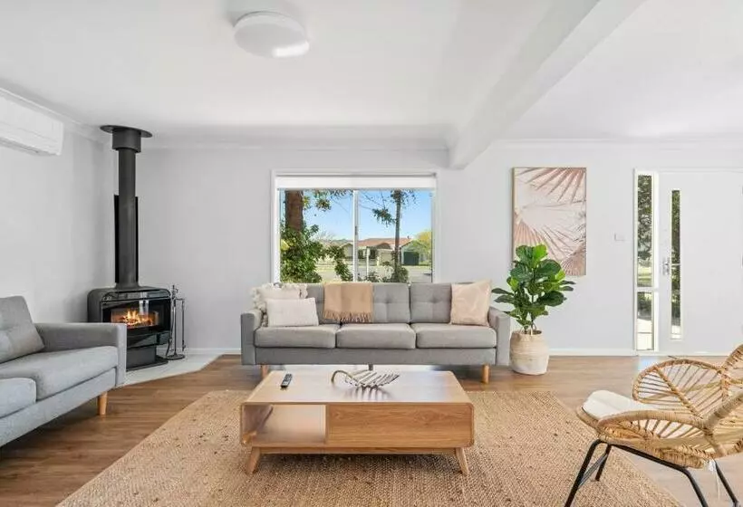 The Lake Hideaway On Kendall