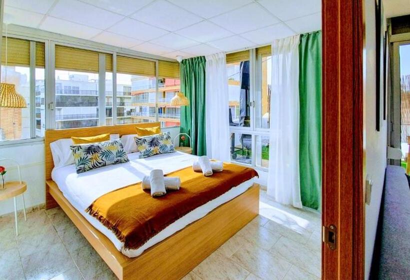 ático En 1ª Línea Con Impresionantes Vistas Al Mar