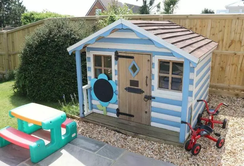 The Island Holiday Company Willow Oak