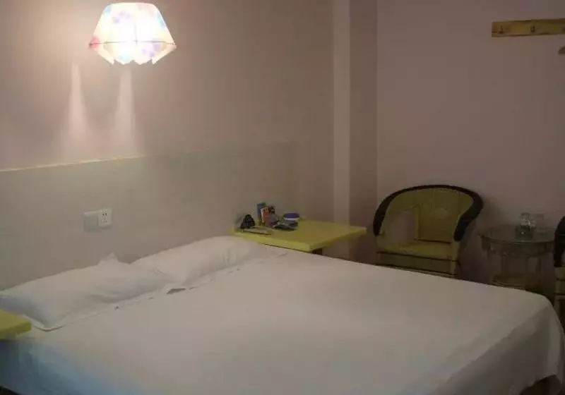 ホテル Greentree Alliance Shandong Rizhao Yingbin Road