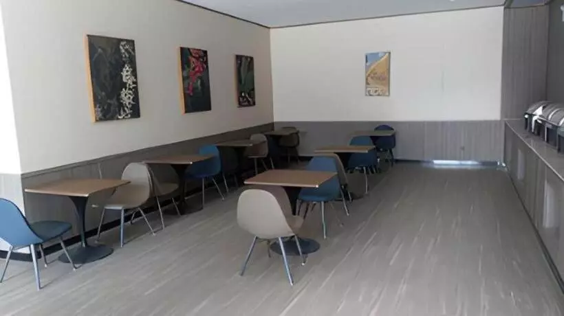 Hanting Hotel Taizhou West Bus Station