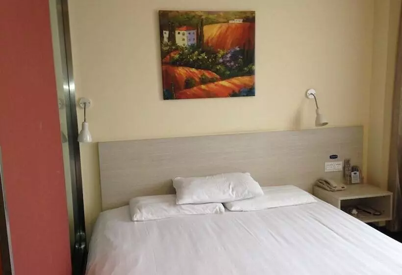 Hanting Hotel Taizhou West Bus Station