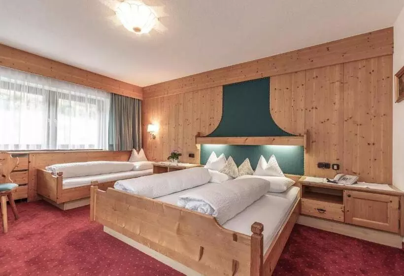 هتل Pension Jaqueline