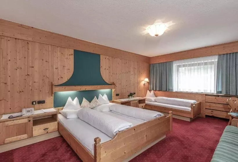 هتل Pension Jaqueline