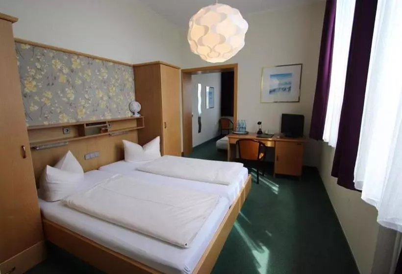 酒店 Pfaffenmühle Aschaffenburg/ Damm