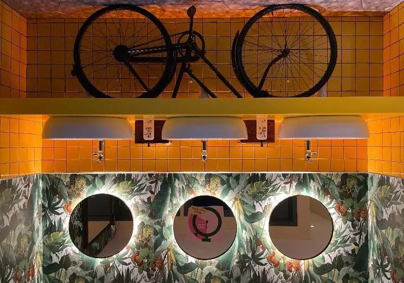 Hotel The Corner London City