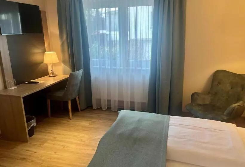 ホテル Troll S Brauhaus