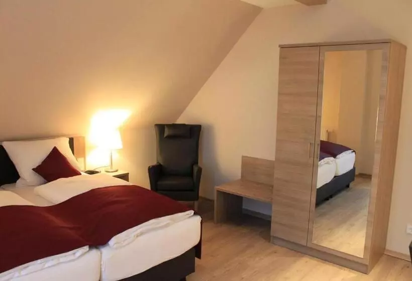 ホテル Troll S Brauhaus