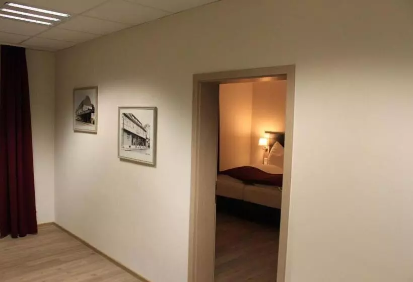 ホテル Troll S Brauhaus