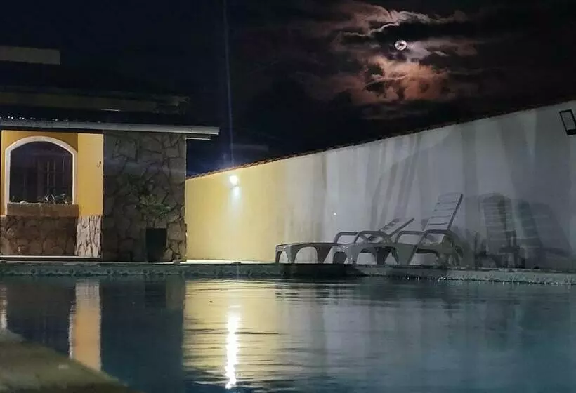 Casa Maravilhosa Unamar Verão Vermelho Cabo Frio