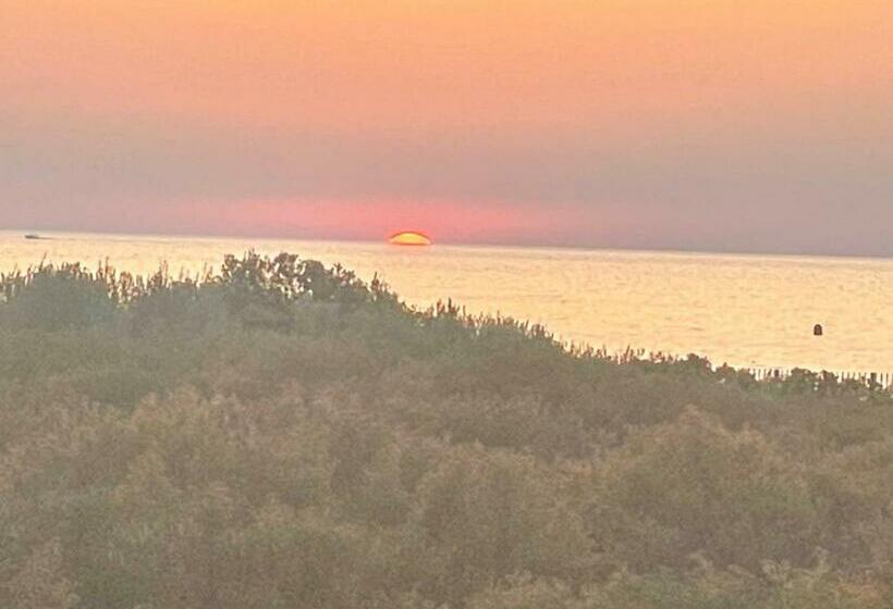 Charmante Petite Maison Dans Résidence Avec Piscine Chauffée à 600 M De La Plage
