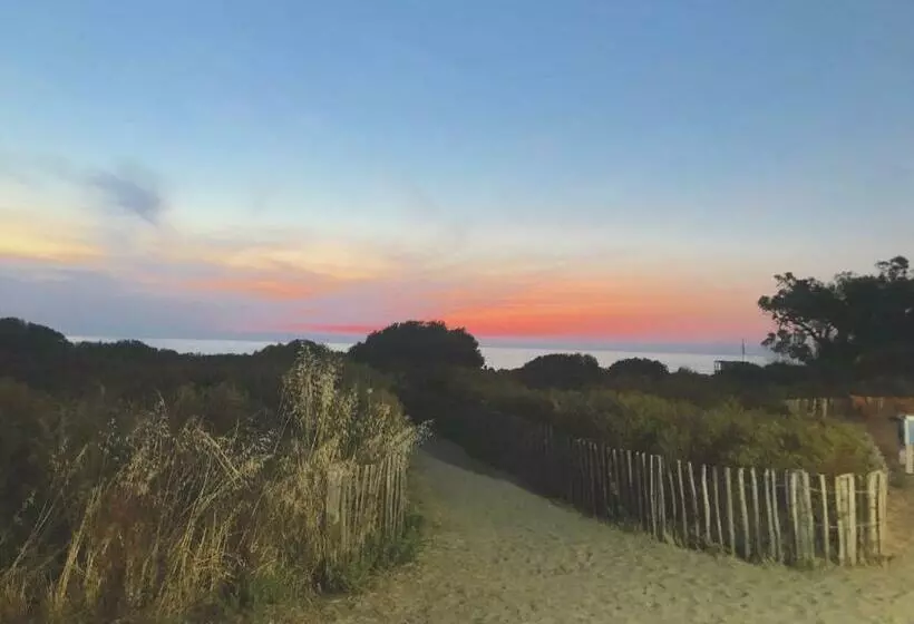 Charmante Petite Maison Dans Résidence Avec Piscine Chauffée à 600 M De La Plage