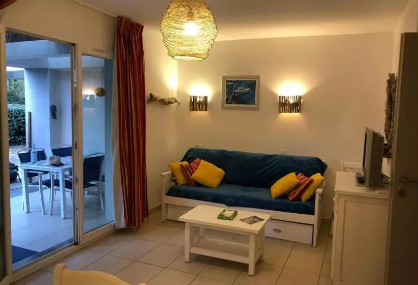 Charmante Petite Maison Dans Résidence Avec Piscine Chauffée à 600 M De La Plage