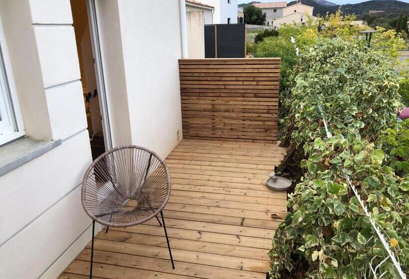 Charmante Petite Maison Dans Résidence Avec Piscine Chauffée à 600 M De La Plage