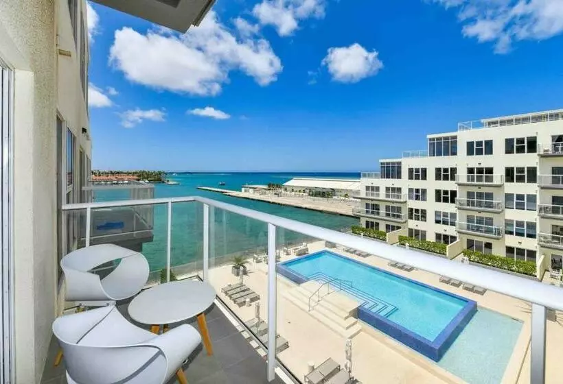 New 2bd 2bath Apt With Ocean View, Pool, Gym