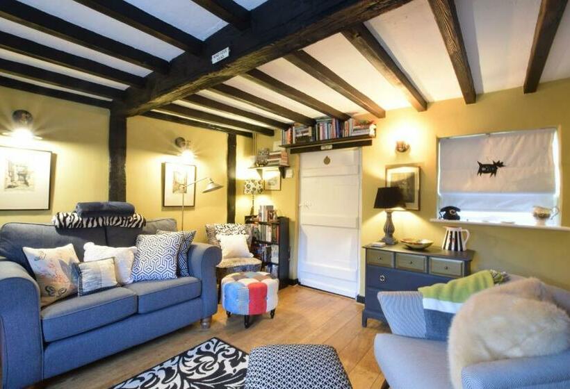 Cherry Tree Cottage, Woodbridge