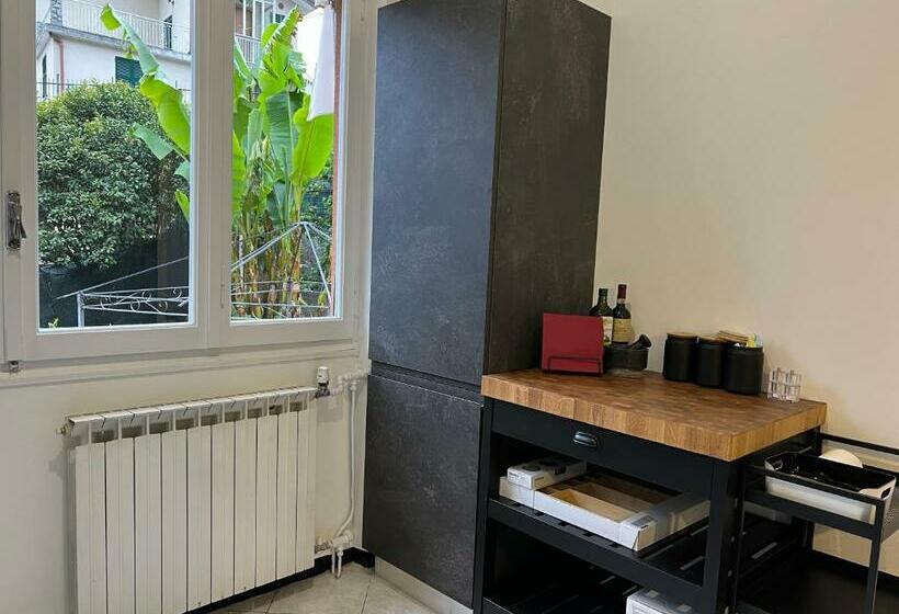 Villa Silvia, Indipendente Con Giardino Privato E Garage