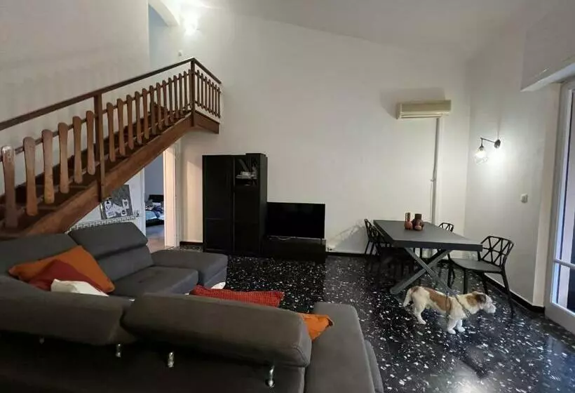 Villa Silvia, Indipendente Con Giardino Privato E Garage