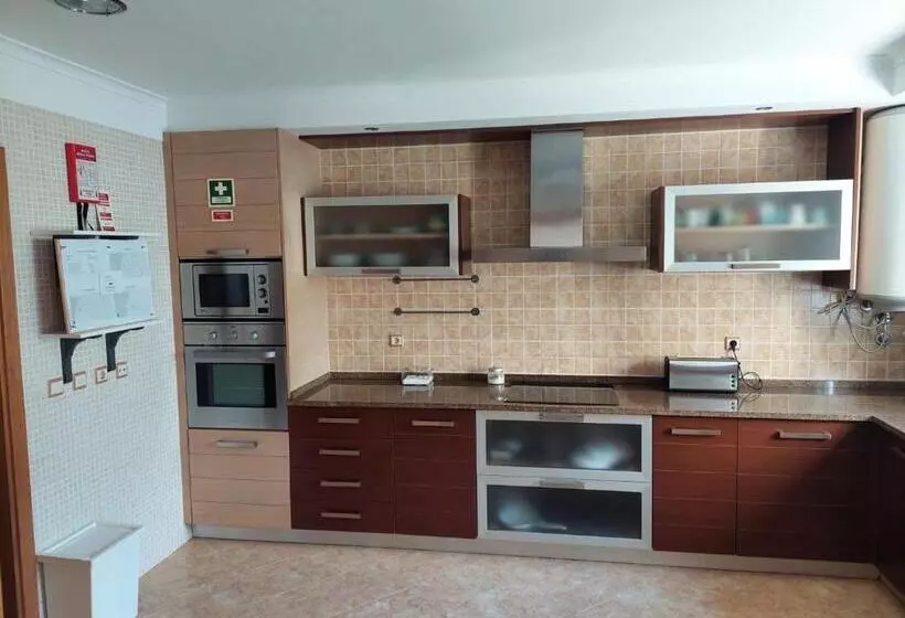 A Family House In Santa Cruz, Torres Vedras