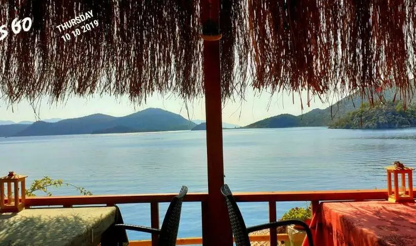 Sea View Bungalow W Pier And Terrace In Bozburun