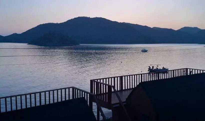 Sea View Bungalow W Pier And Terrace In Bozburun