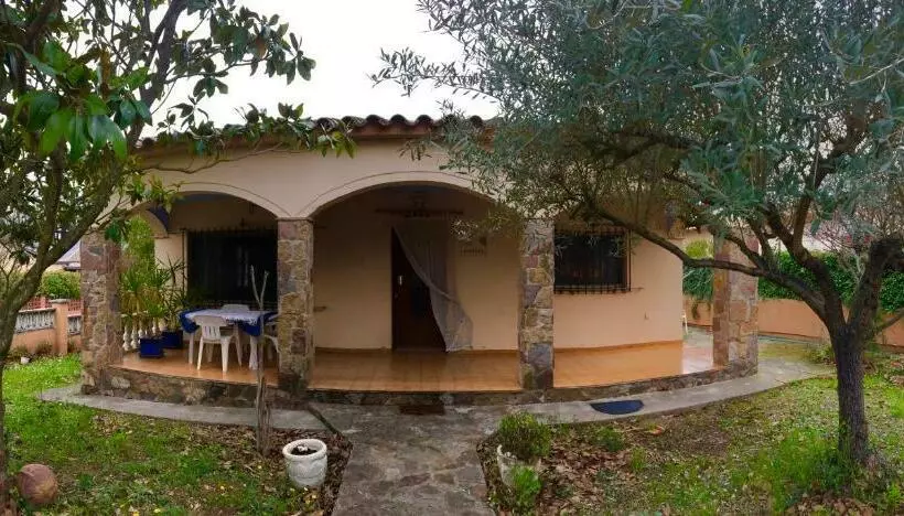 Casa Amb Gran Jardí A Vilaür Costa Brava   Alt Empordà