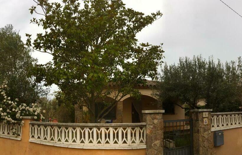 Casa Amb Gran Jardí A Vilaür Costa Brava Alt Empordà
