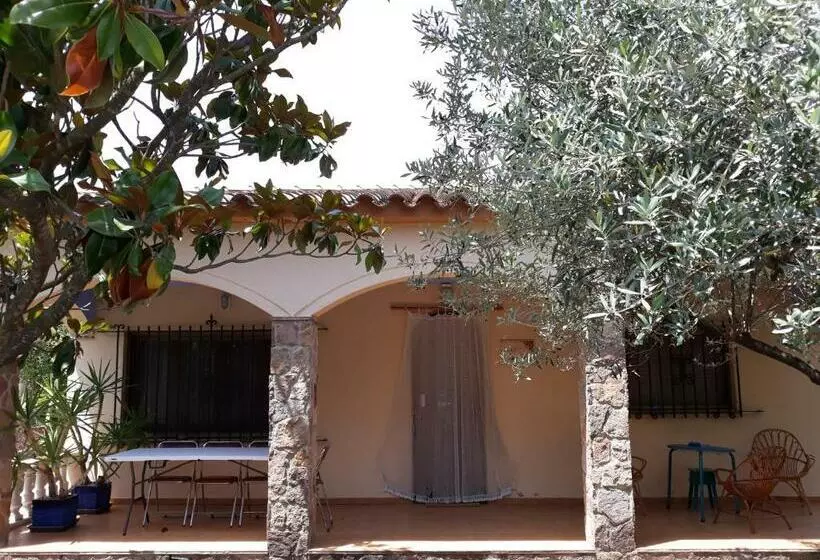 Casa Amb Gran Jardí A Vilaür Costa Brava   Alt Empordà