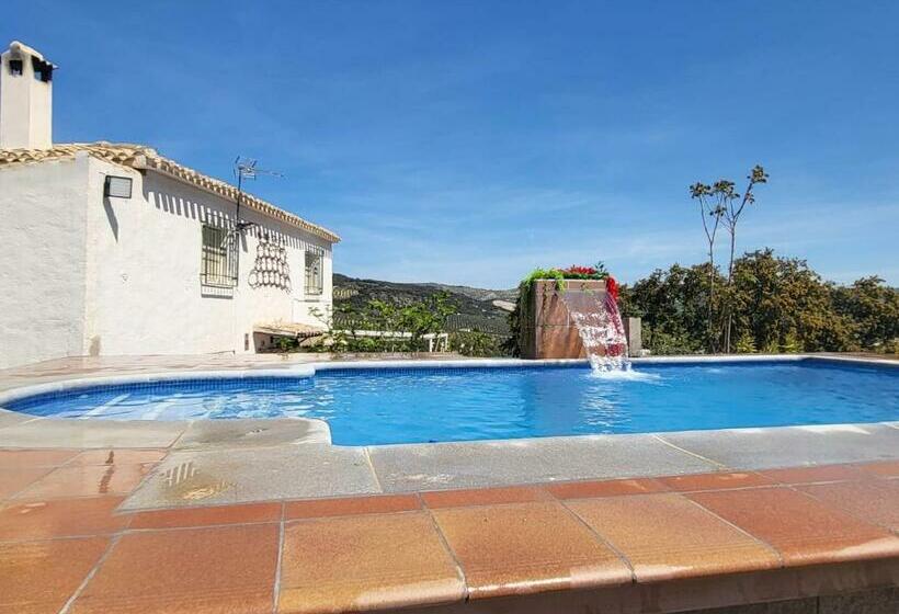 Casa Carmen, Montefrio