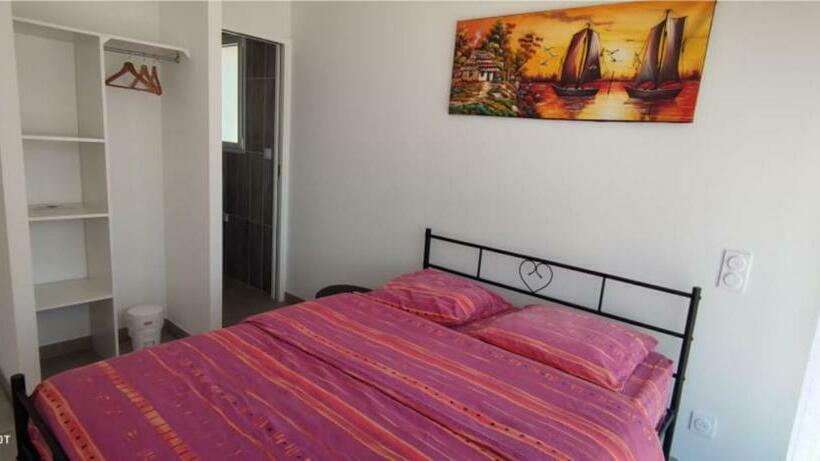 Chambre Au Pied De La Forêt