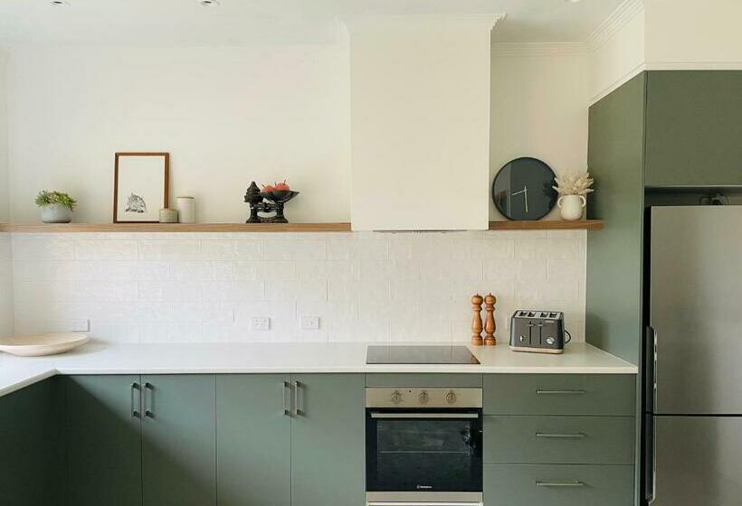 Dunkeld House   Beautiful Country Accomodation