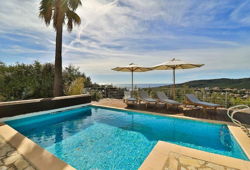 Ferienhaus Petites Maures, Meerblick Und Eigener Pool