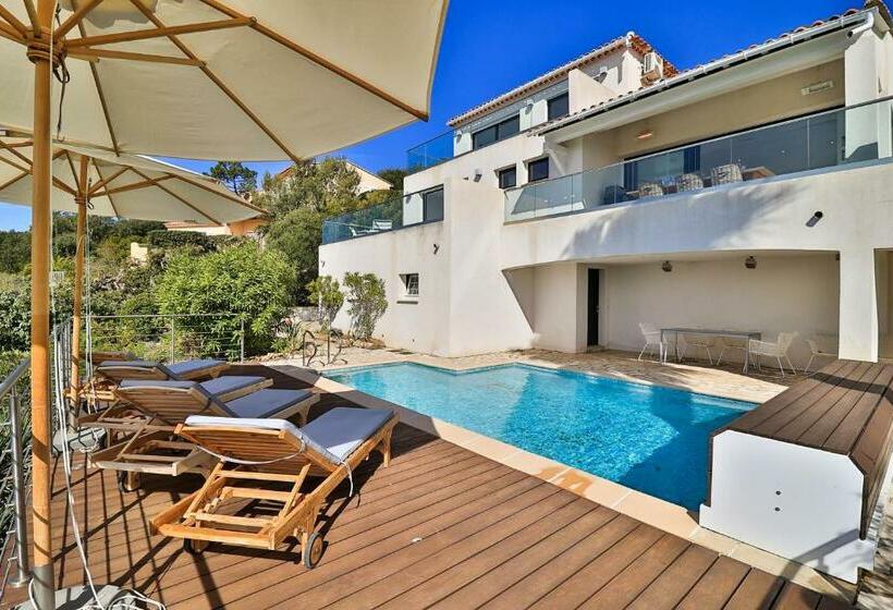 Ferienhaus Petites Maures, Meerblick Und Eigener Pool