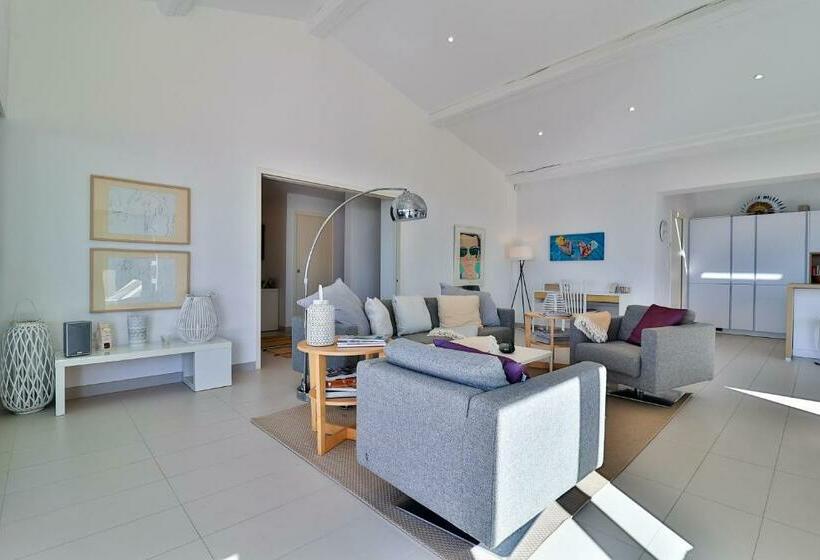 Ferienhaus Petites Maures, Meerblick Und Eigener Pool