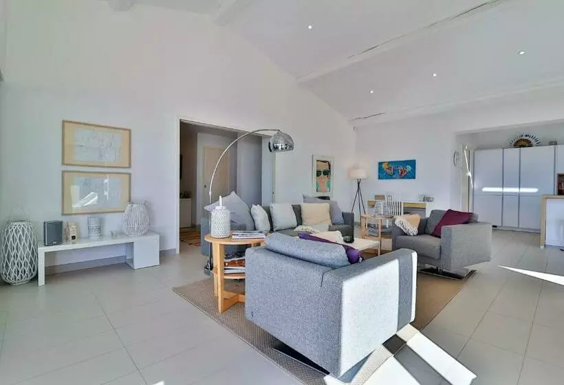 Ferienhaus Petites Maures, Meerblick Und Eigener Pool